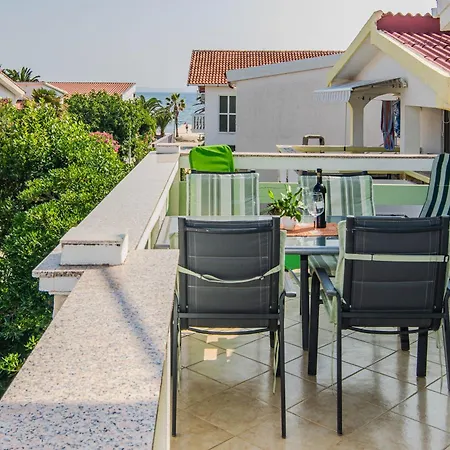 Semak Apartamento Vir